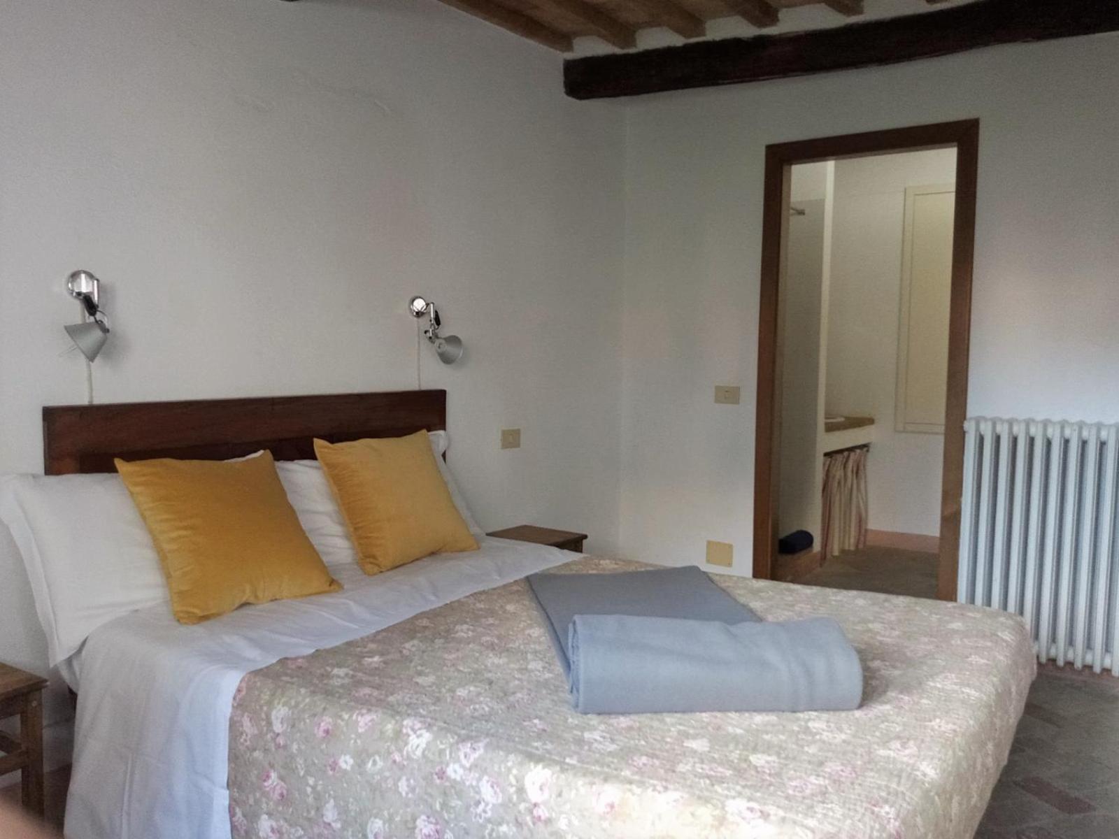 Bed and Breakfast Un Giardino Nel Tufo Pitigliano Exterior foto