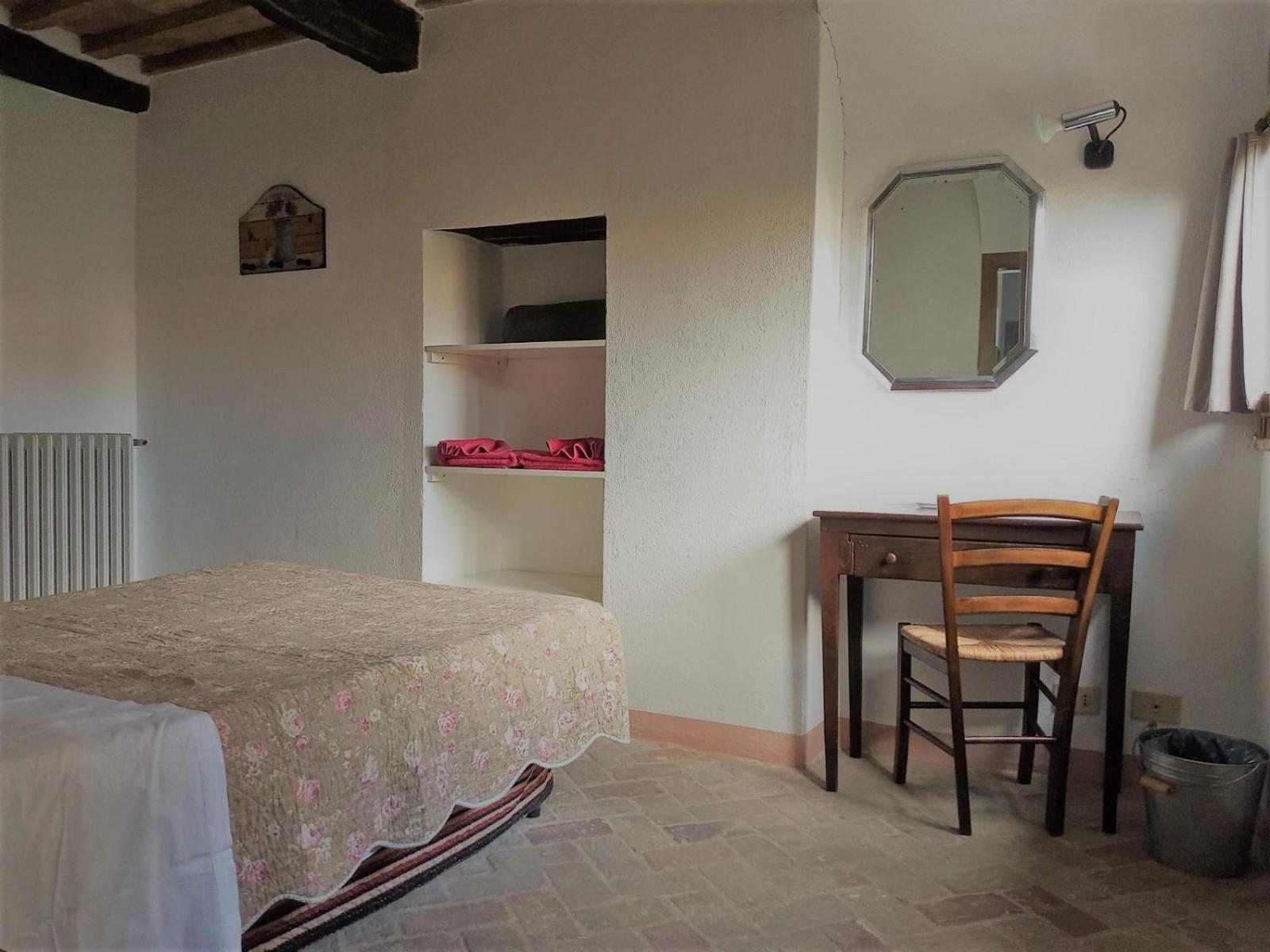 Bed and Breakfast Un Giardino Nel Tufo Pitigliano Exterior foto