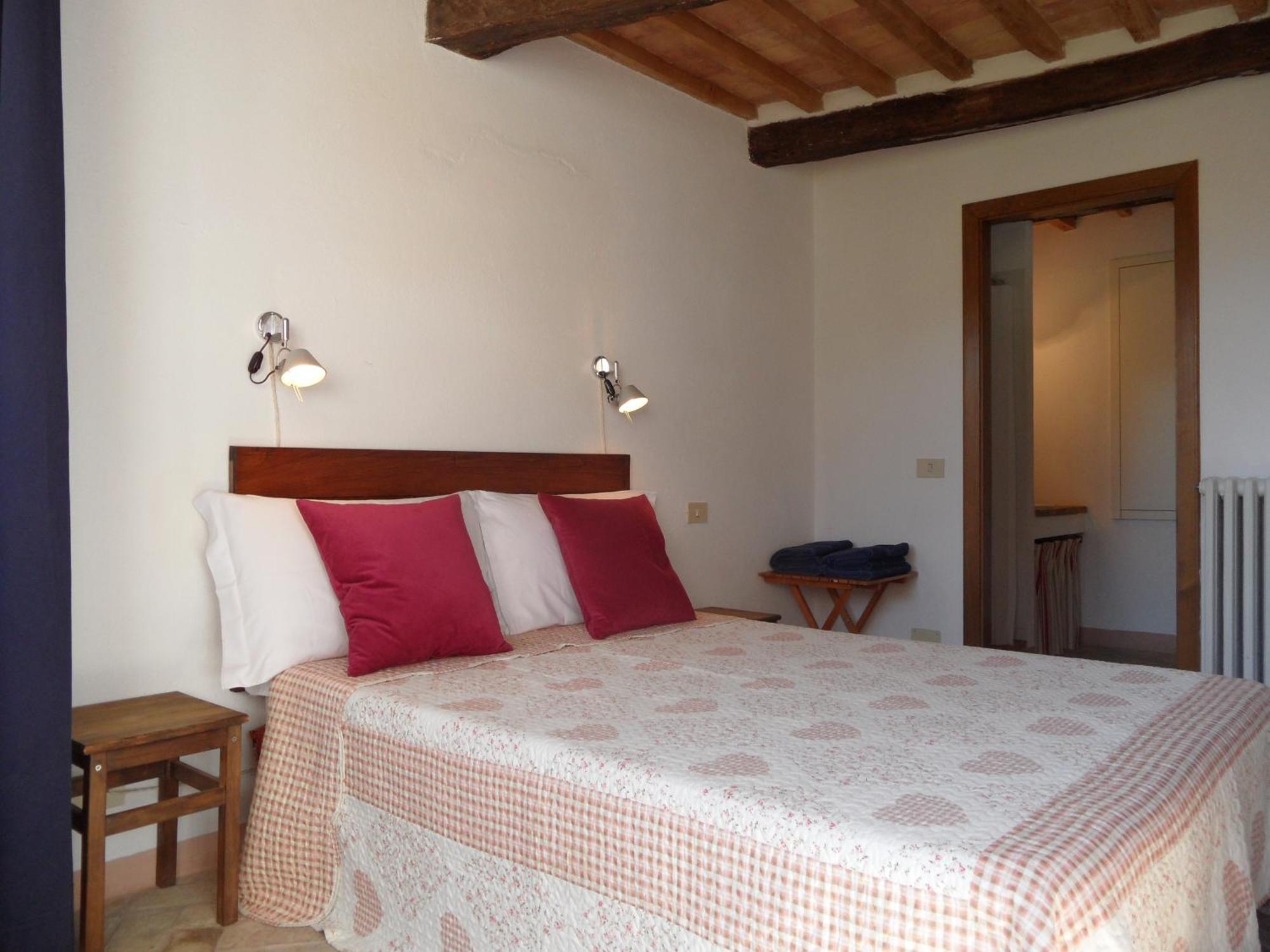 Bed and Breakfast Un Giardino Nel Tufo Pitigliano Exterior foto